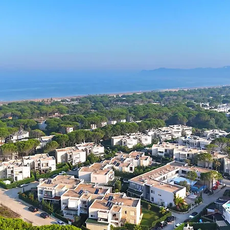 Villa Lura 3 Homes 255