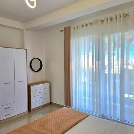 Villa Lura 3 Homes 255