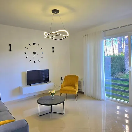 Villa Lura 3 Homes 255